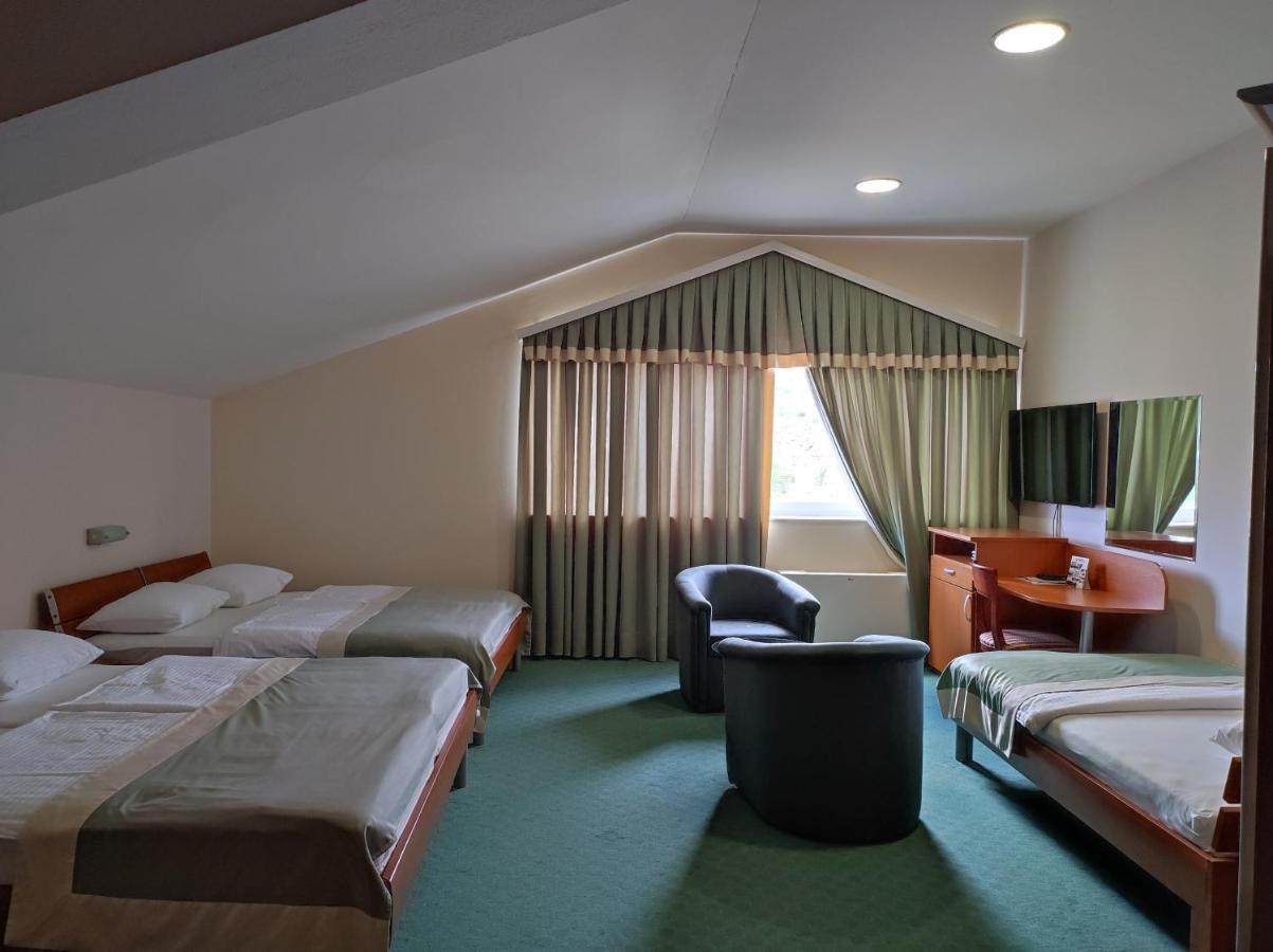 Hotel Bacchus Livno Kültér fotó