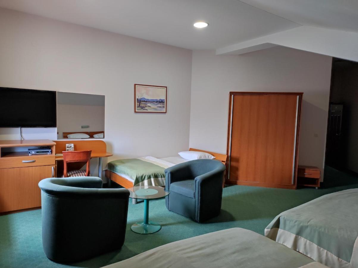 Hotel Bacchus Livno Kültér fotó